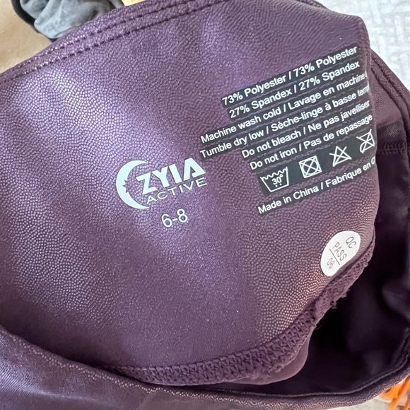 Zyia Purple Metallic Leggings - Picture 2 of 3